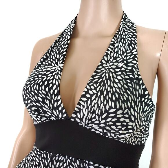 Do & Be | Abstract Pattern Deep V Stretch Top Y2K Retro Style - Picture 5 of 7